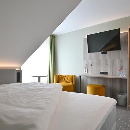 Hotel Restaurant Zur Post Lohfelden Ngoại thất bức ảnh