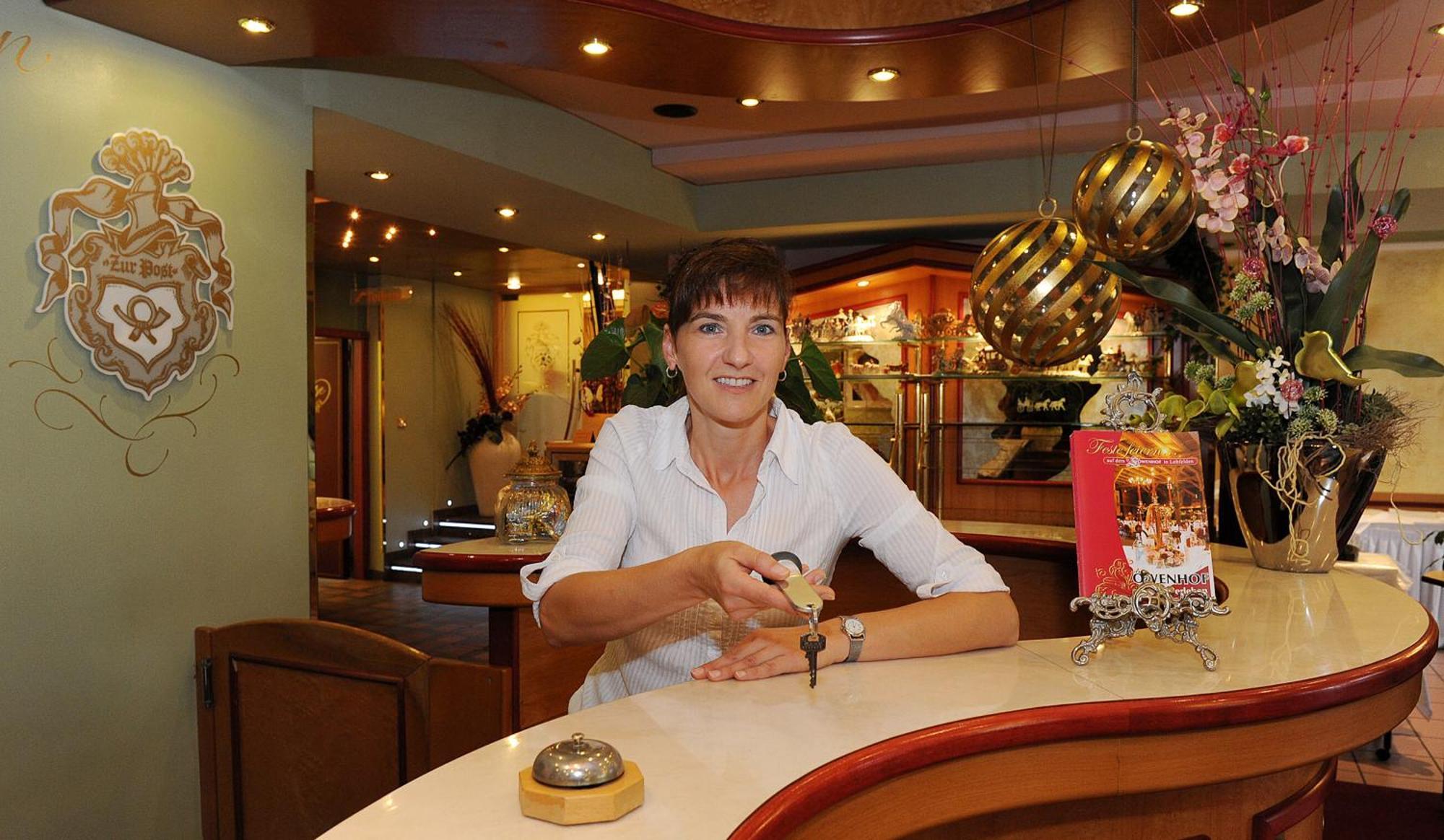 Hotel Restaurant Zur Post Lohfelden Ngoại thất bức ảnh