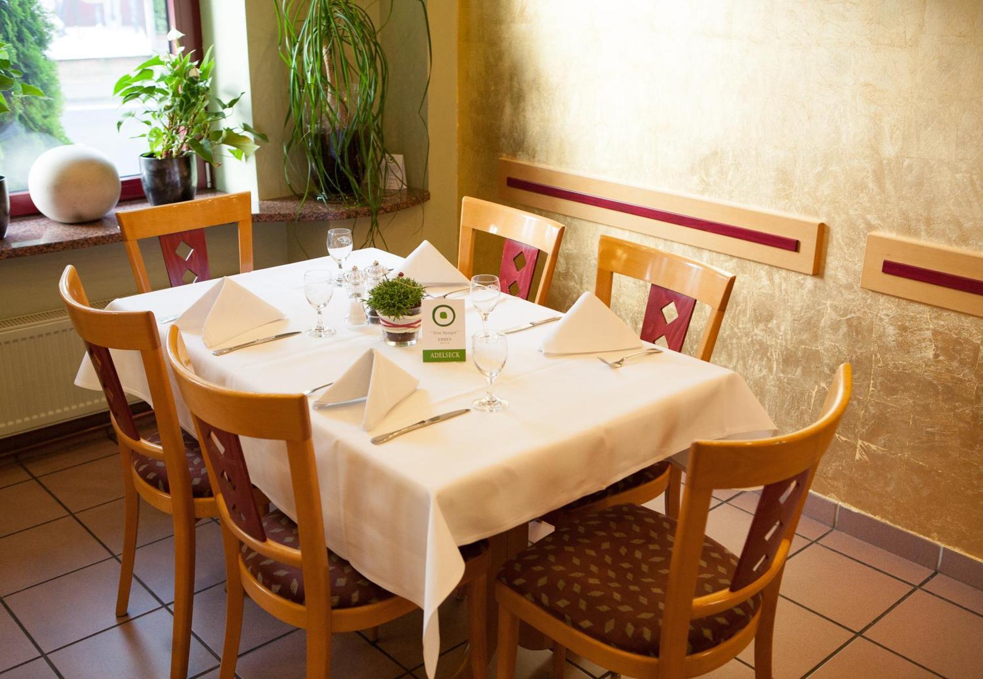 Hotel Restaurant Zur Post Lohfelden Ngoại thất bức ảnh