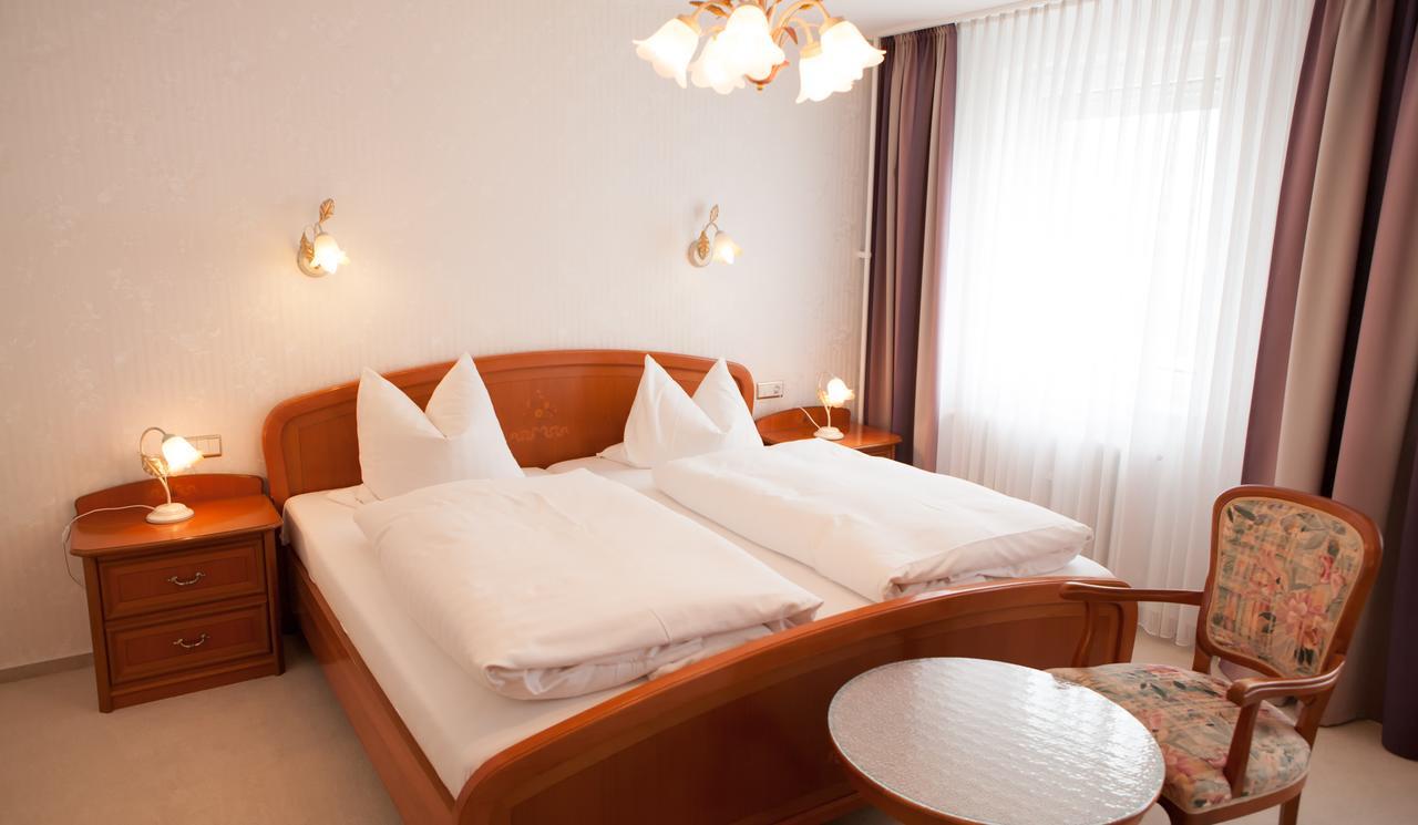 Hotel Restaurant Zur Post Lohfelden Ngoại thất bức ảnh